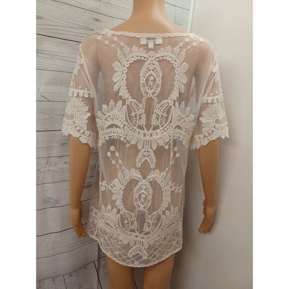 Umgee Women's Short Sleeve See Through Lace Floral Detailed Top Ivory S/M - Picture 4 of 10